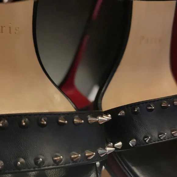 Christian Louboutin Black Choca Spikes 100 Kid Heels - Picture 11 of 16